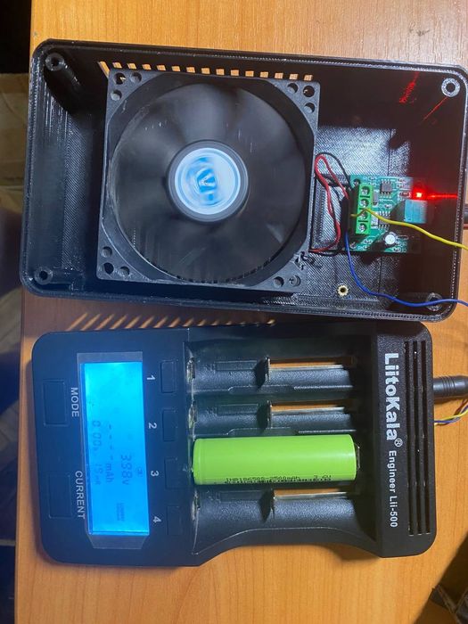 Кришка/підставка Opus BT3100, Litokala Lii 500, IC 99.