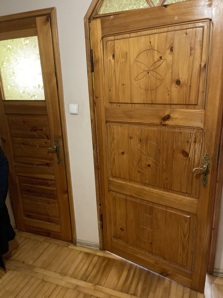 Drzwi drewniane 2 szt i regulowane tez do 130 otwór