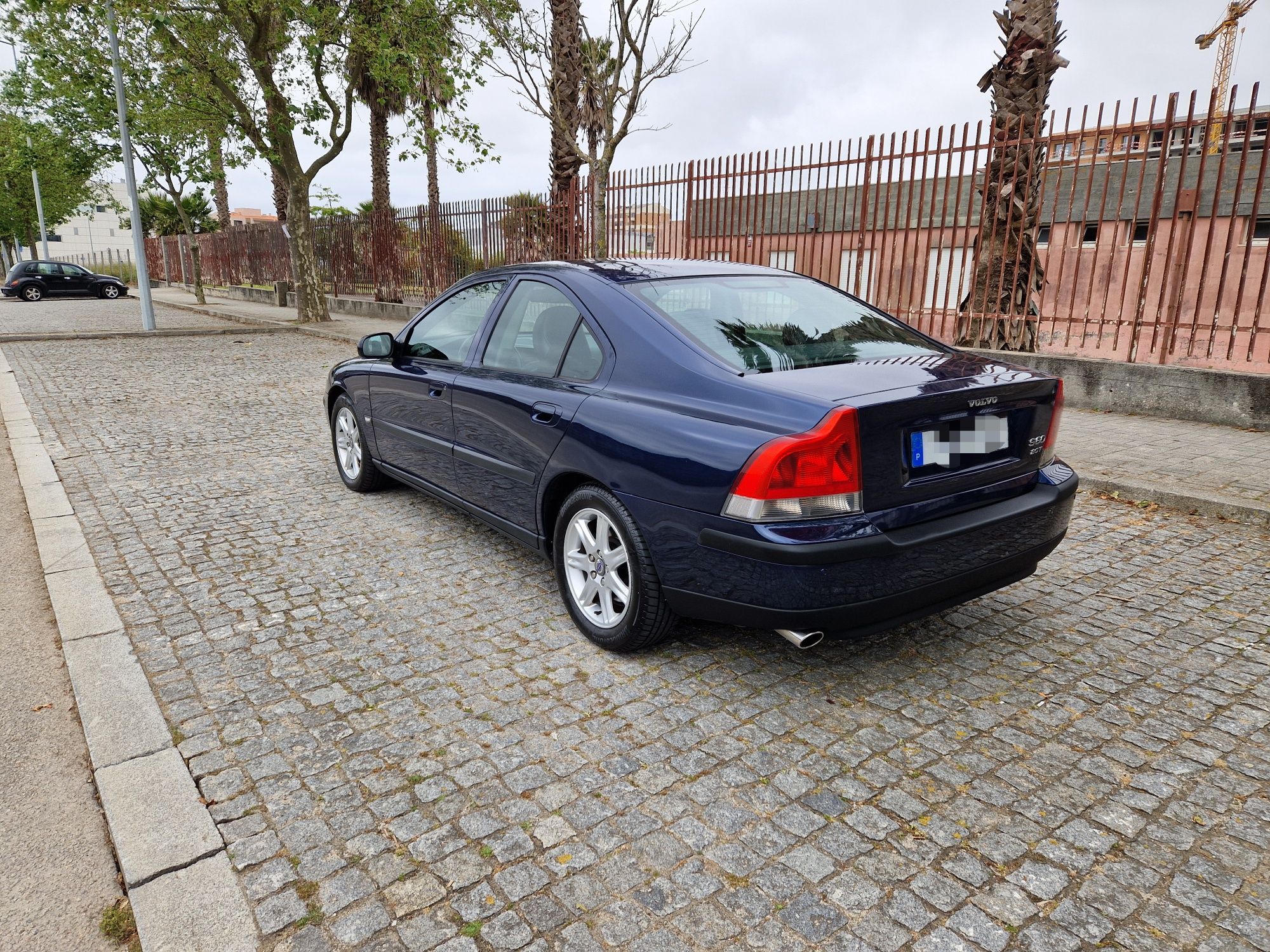 Volvo S60 2.0T 180cv a GPL (pondero retoma)