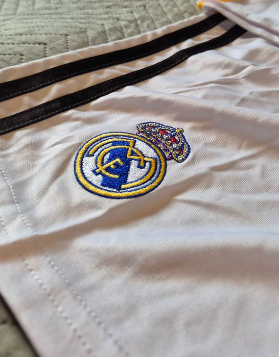 Strój dziecięcy Real Madryt sezon 2025/26 super jakość!