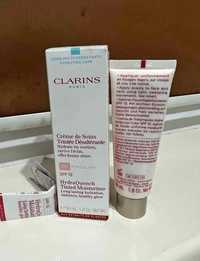 Косметика для догляду за обличчям Clarins