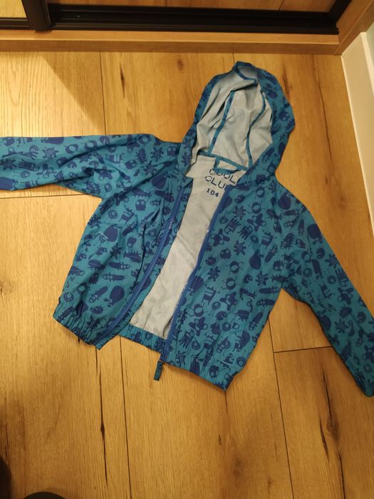 Kurteczka, wiatrówka 104 chłopiec