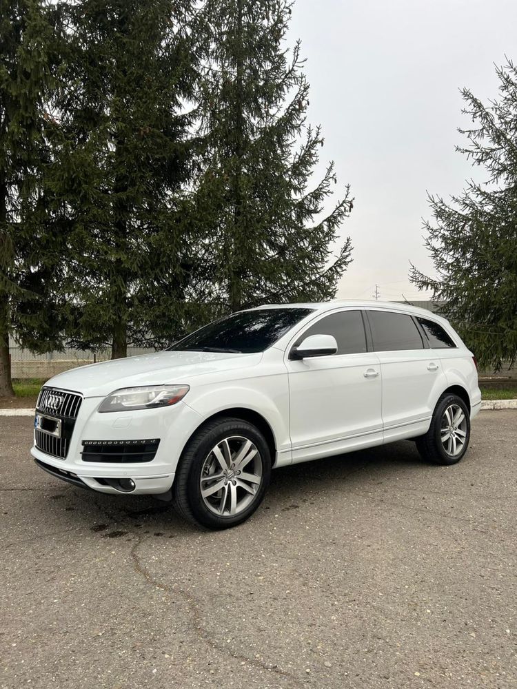 Продам Audi Q7 2012 року в ідеальному стані