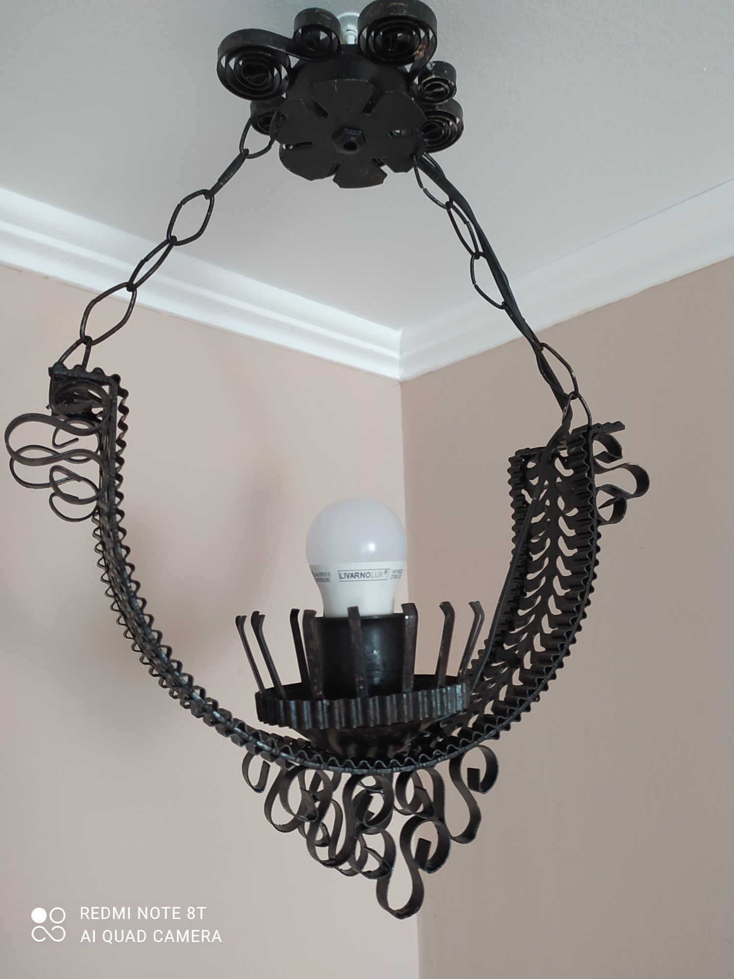 Lampa stylowa wisząca, metalowa