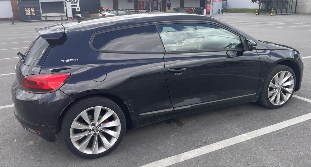 Volkswagen scirocco 2011