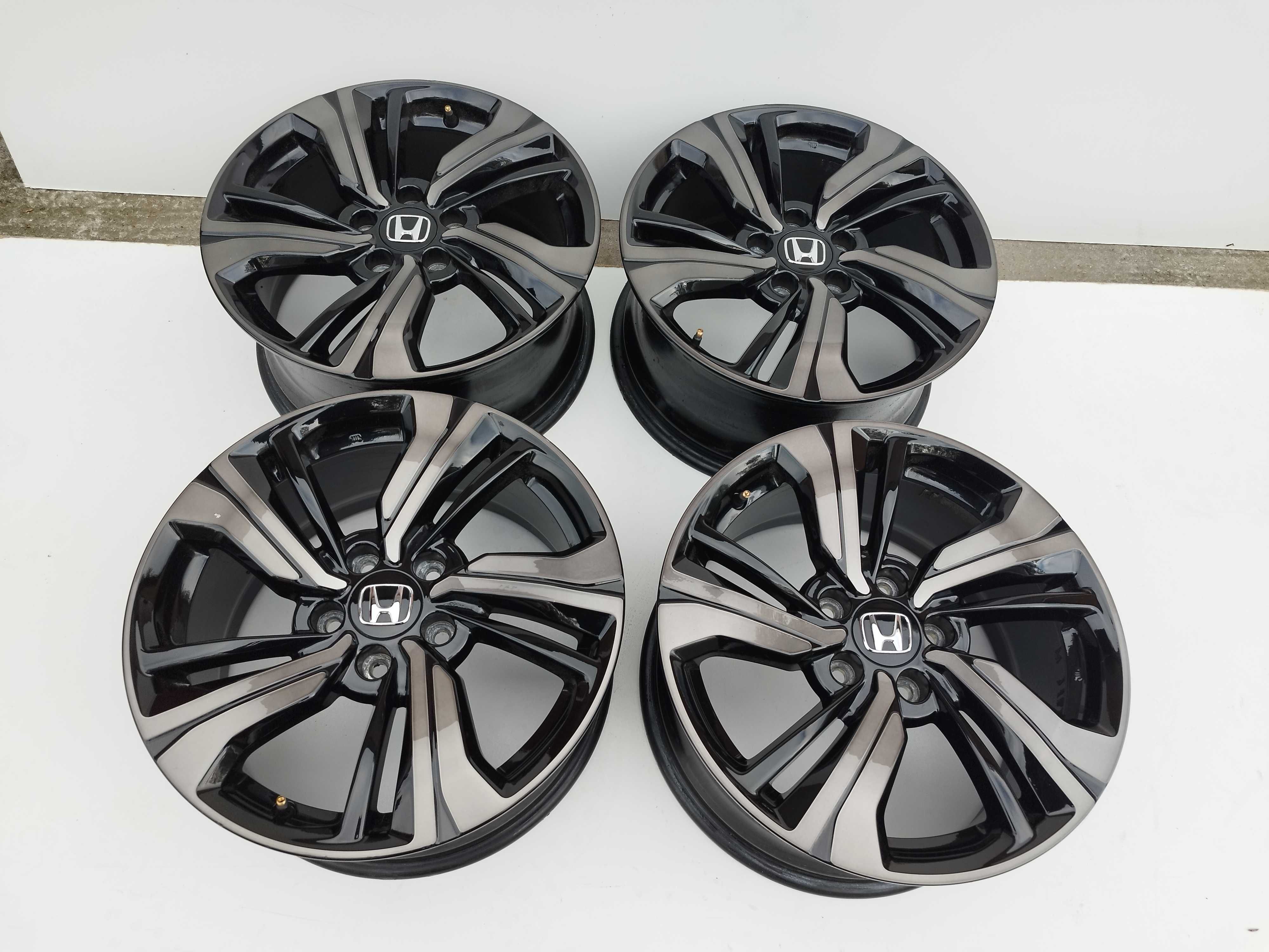 Piękny komplet 17x8J oryginał 5x114,3 oryginał HONDA Civic, Accord