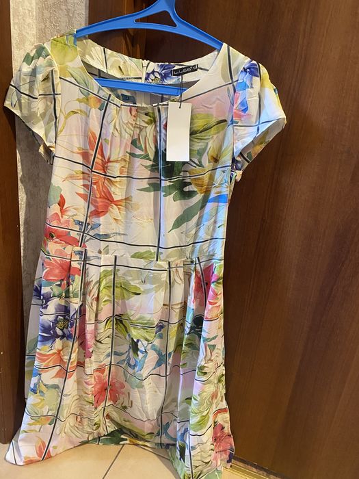 Платье женское новое