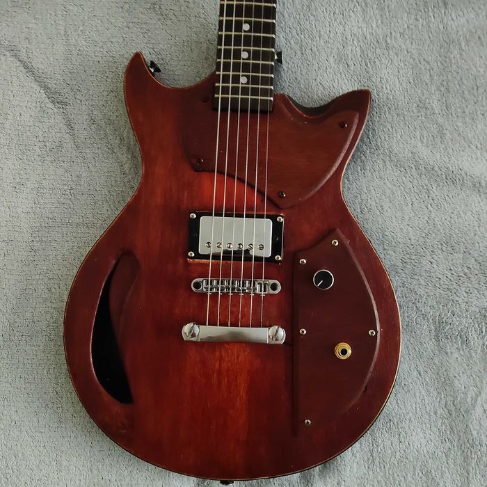 Gitara elektryczna lutnicza