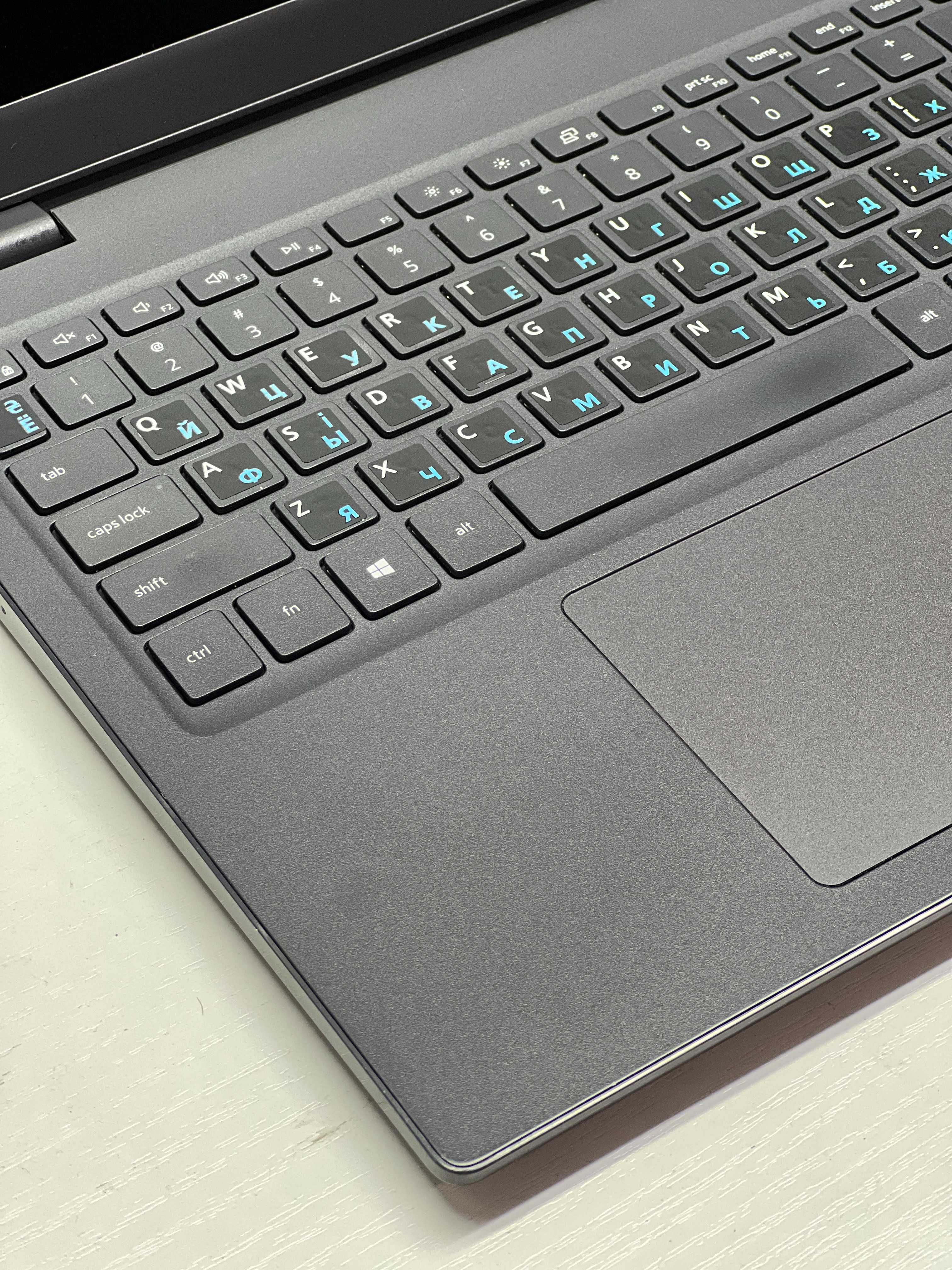 Ноутбук Dell Latitude 3510   - 15`6 FHD| i5-10210U|16 RAM| SSD 240GB|