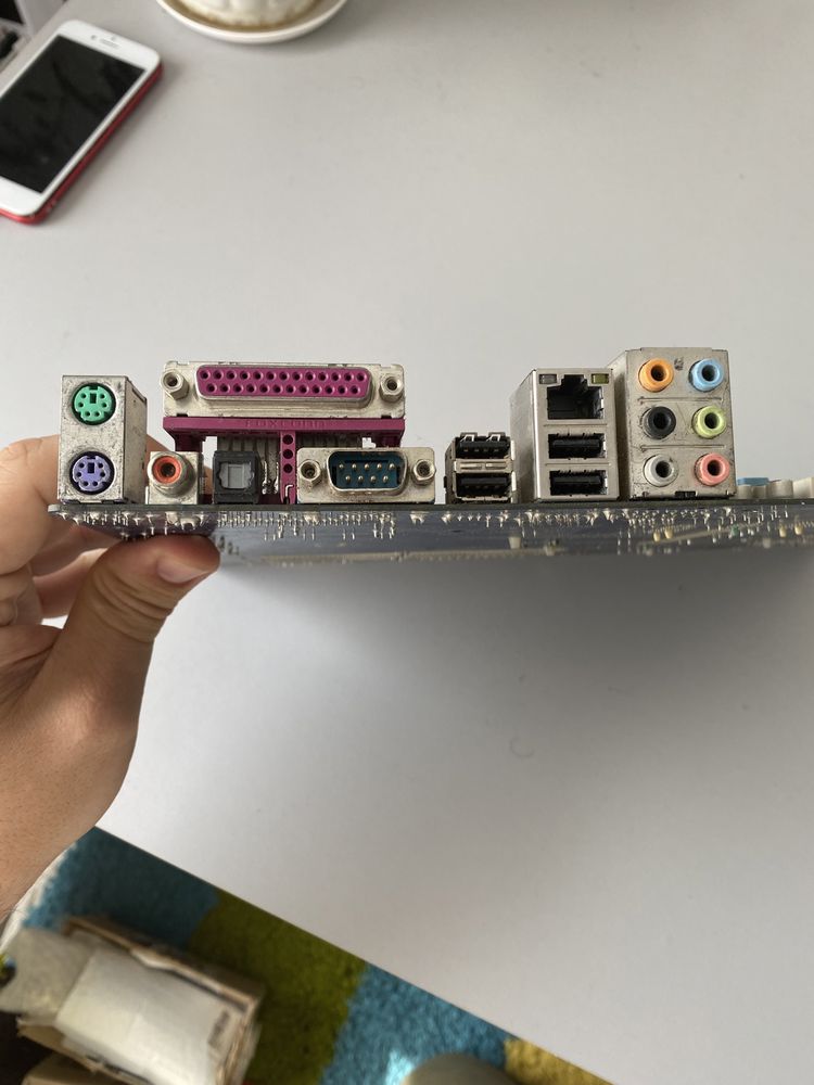 Материнська плата GIGABYTE GA-P41-DS3L