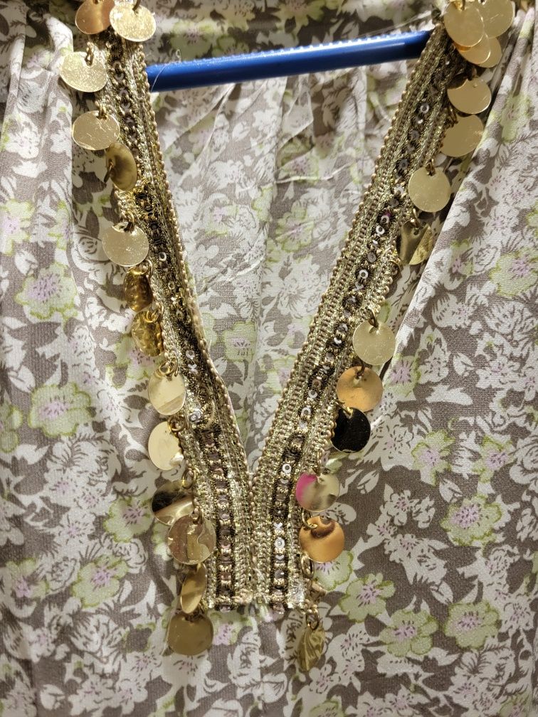 Vestido com lantejoulas