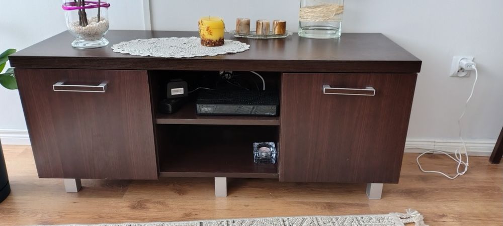 Szafka pod telewizor