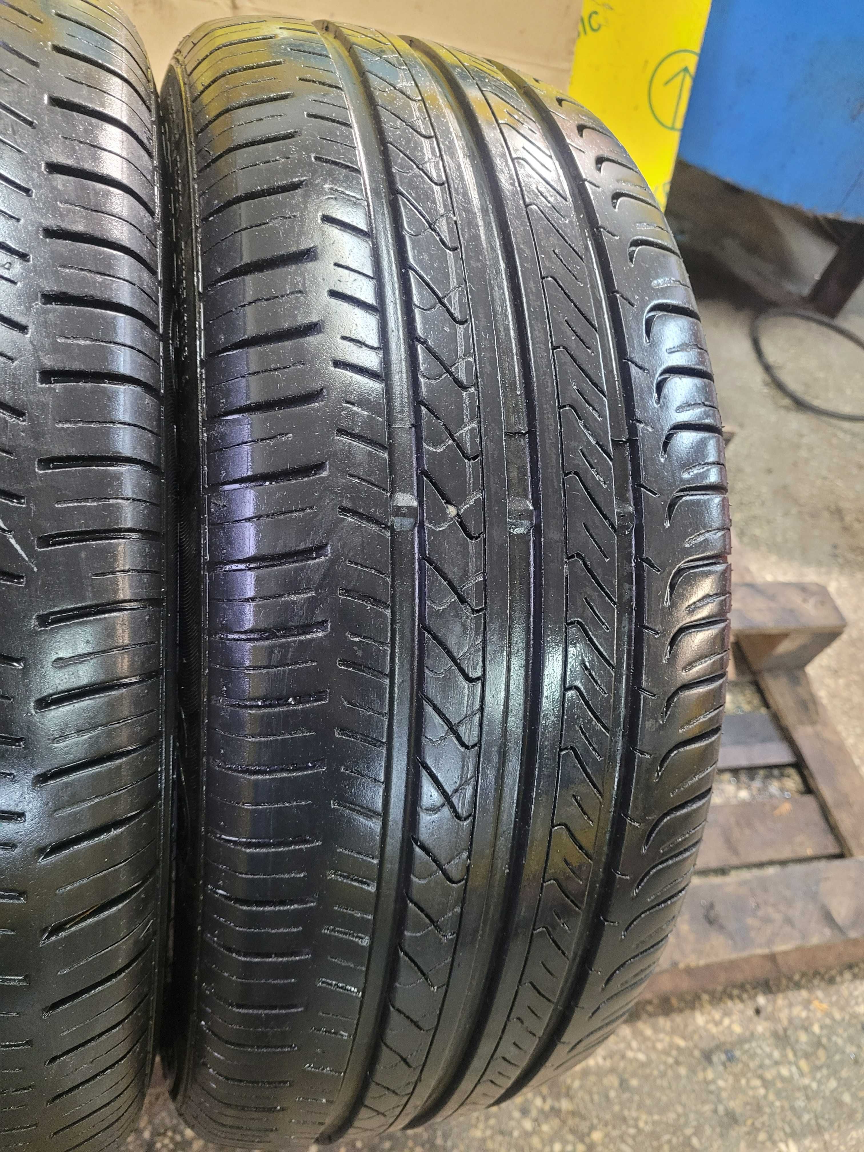 Opony Letnie 205/55R16 GT Radial Champiro FE1 2sztuki Montaż