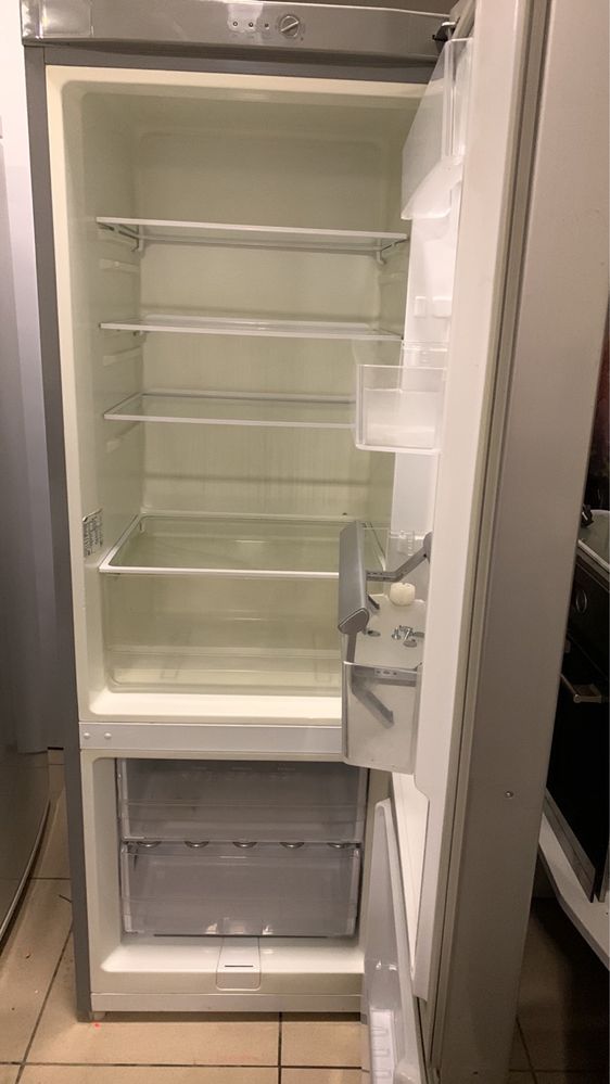 Холодильник Samsung. З Німеччини