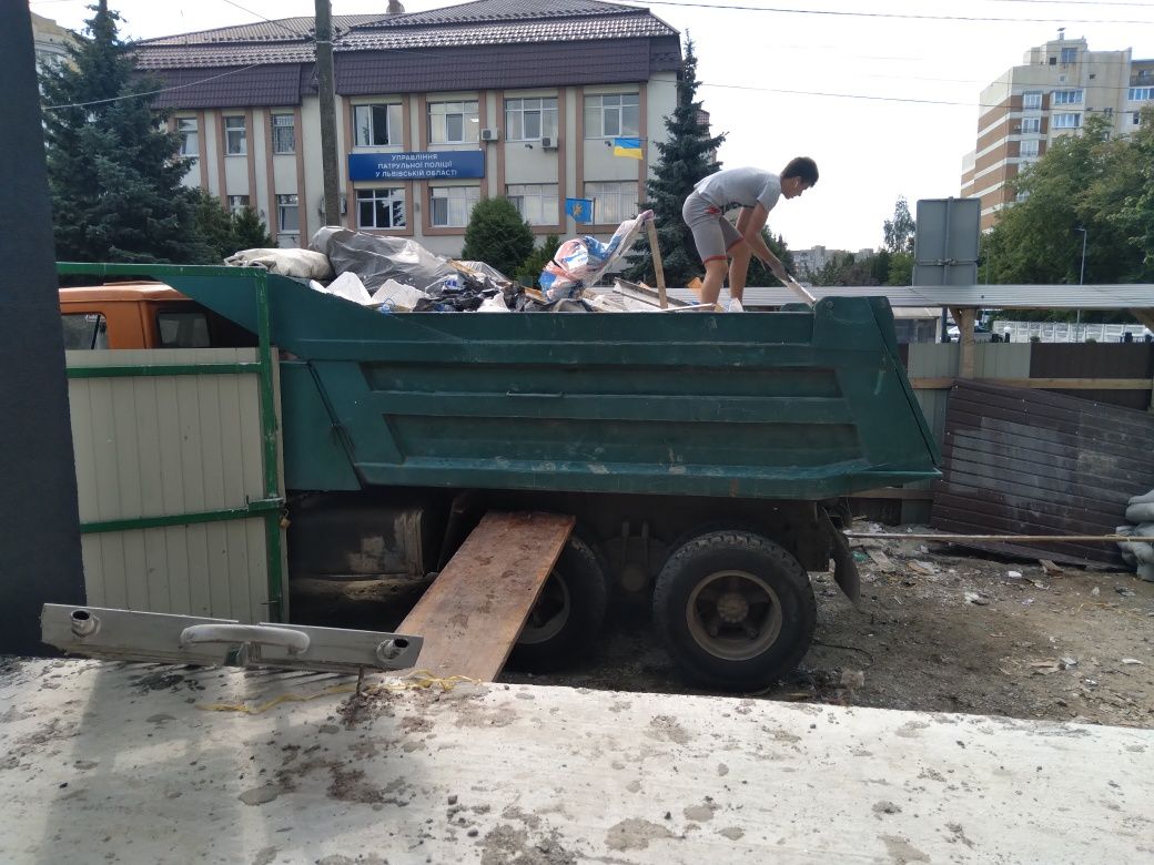 ДЕШЕВО Вивіз сміття  хламу буд відходи землі послуги самоскида камаз