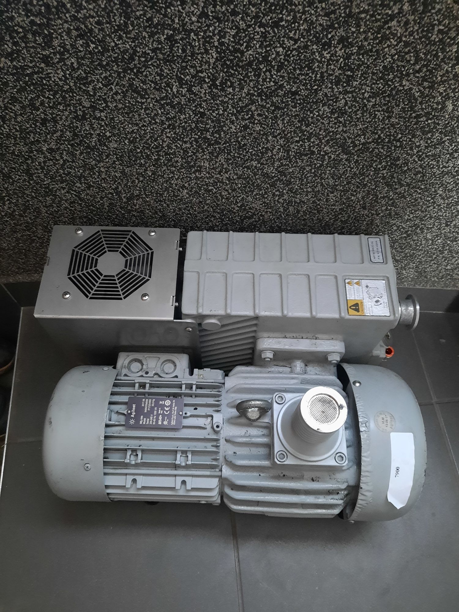 Pompa próżniowa pompa rotacyjna Agilent MS 40+ AVF 60