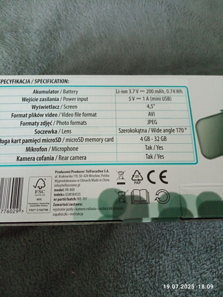 Rejestrator jazdy z kamerą cofania