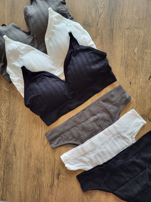 Жіноча білизна,  комплект жіночої білизни,  трусики, бра, топи