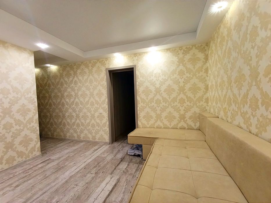 Продам  Квартиру. Черёмушки.