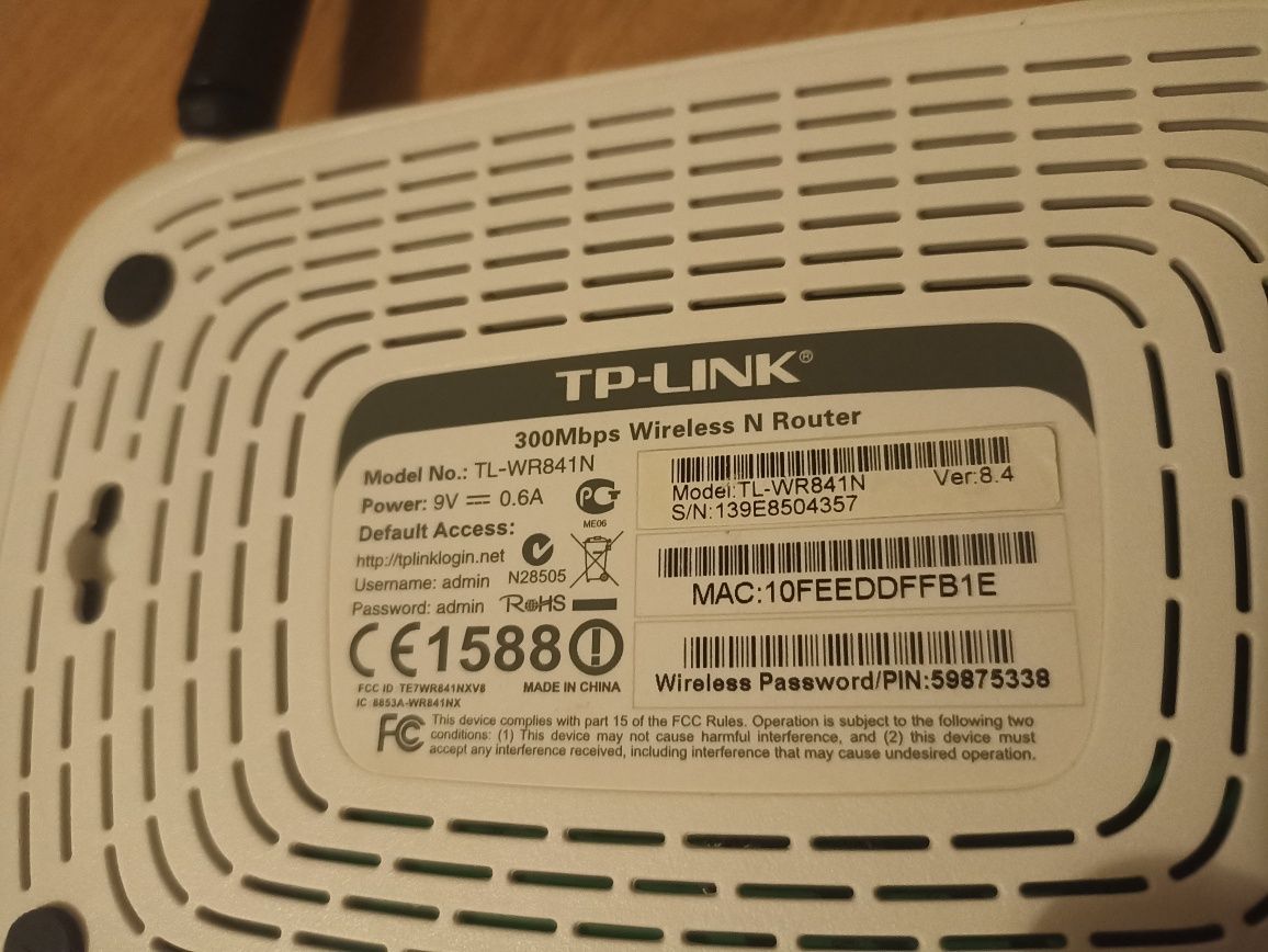 Router TP-Link TL-WR841N