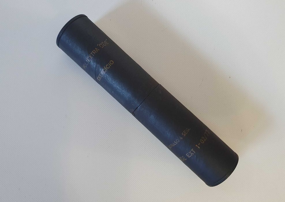 Antiga Caixa de granada de exercício Poliextra ODE militar - 1977