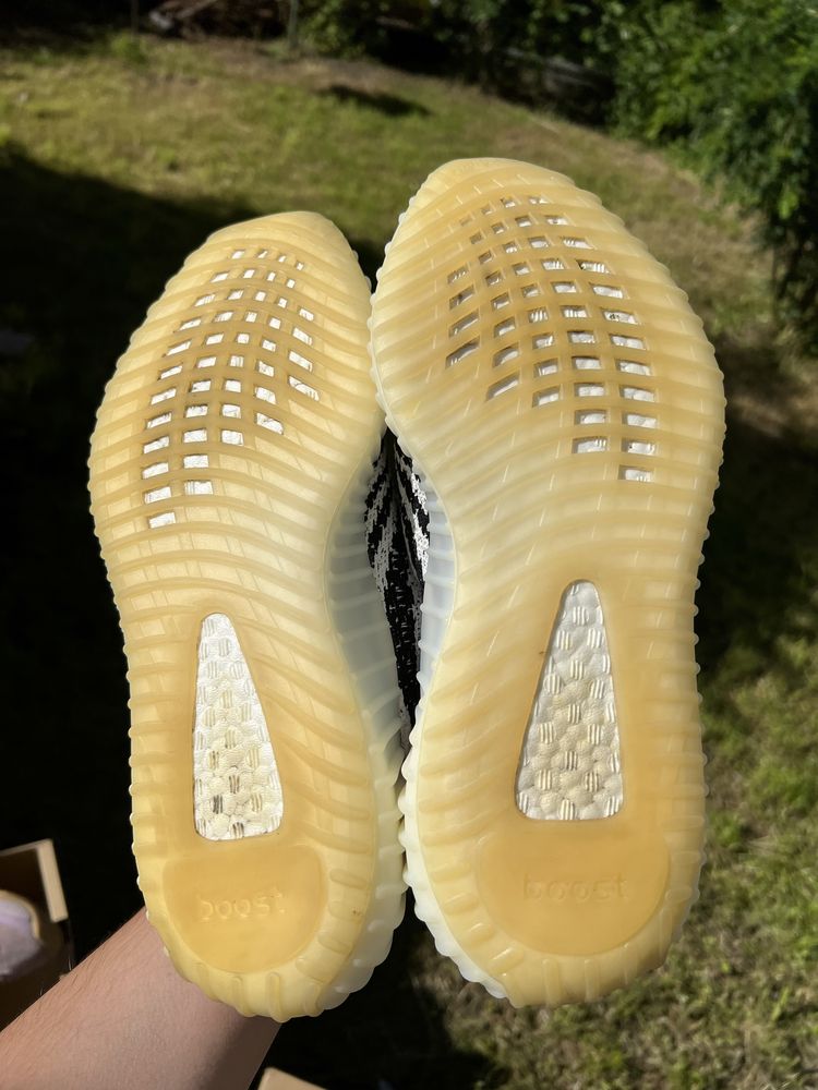 Adidas Yeezy Boost 350 V2 Zebra sneakersy czarno białe kanye 42 2/3