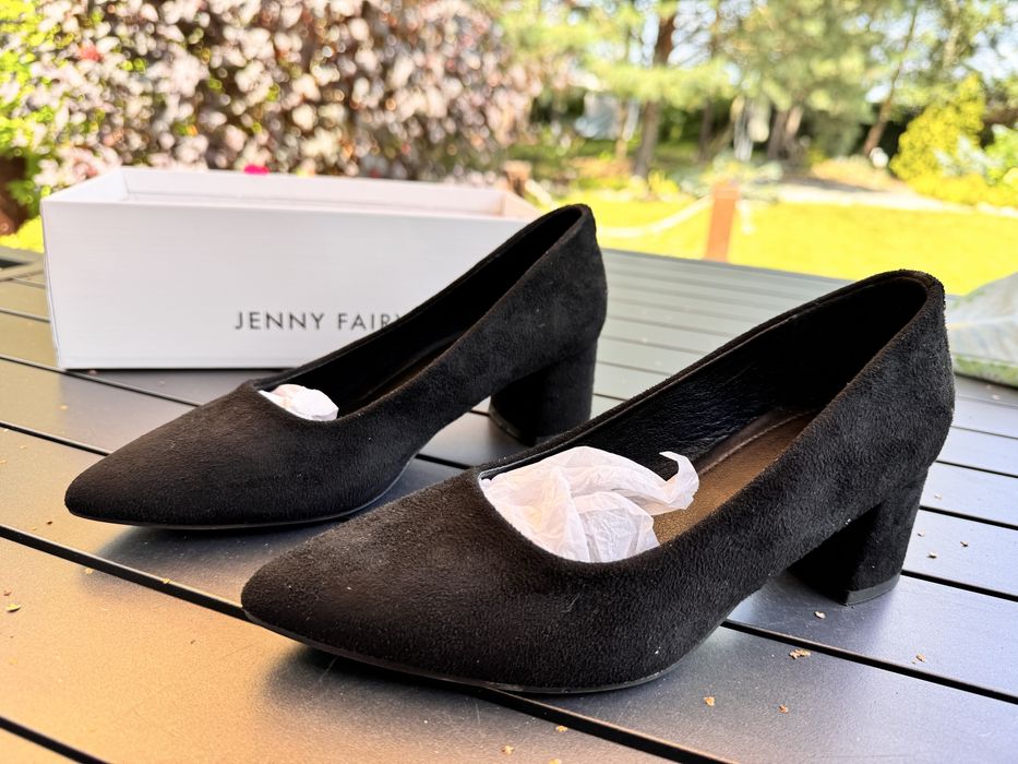 Szpilki, buty na obcasie, czarne, zamsz, roz 37, stan BDB; studniówka