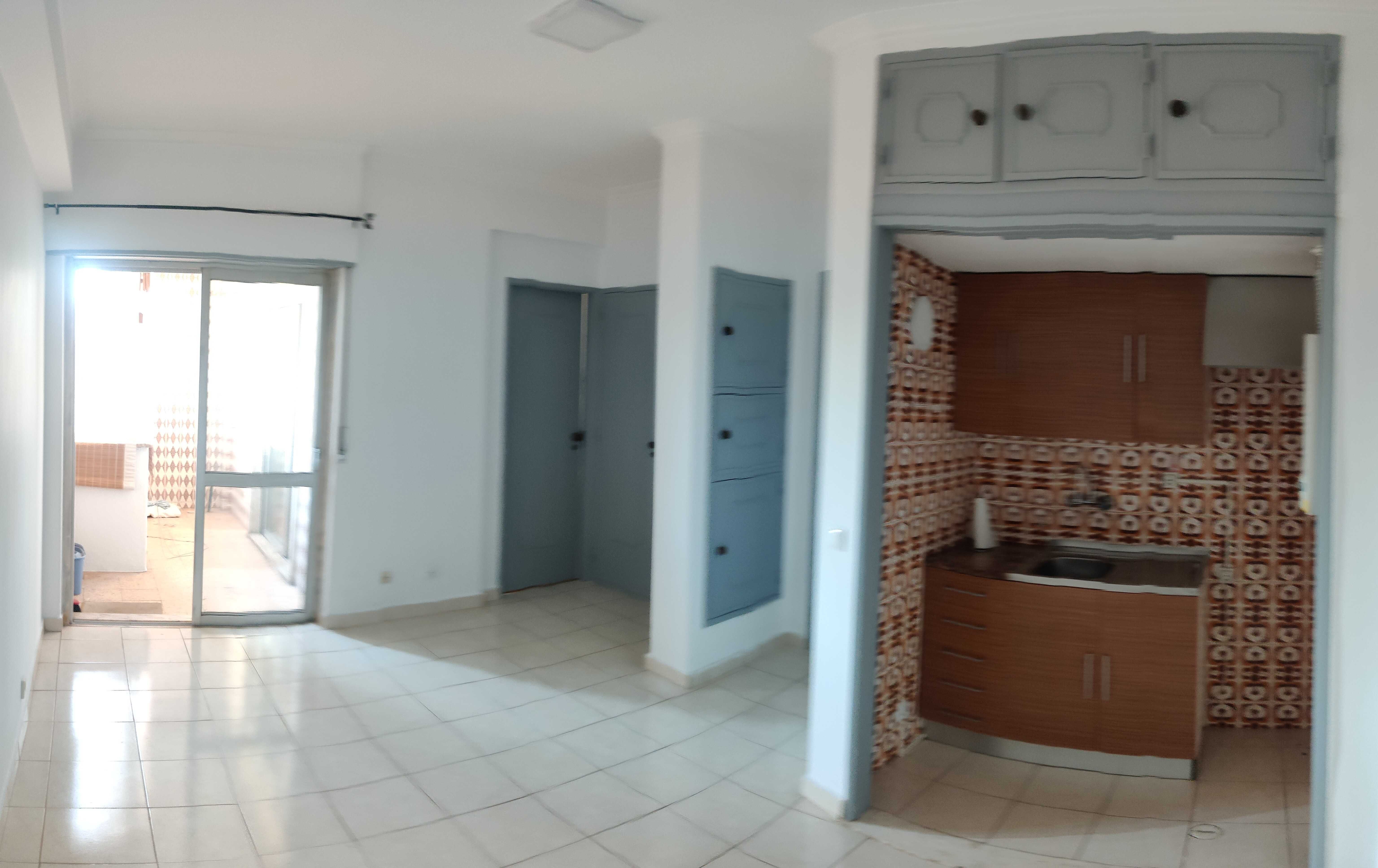 Apartamento T1 no Centro da Amadora (Venteira)