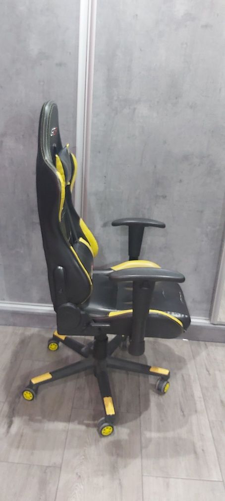 Krzesło gamingowe fotel regulowany biurowy krzesło