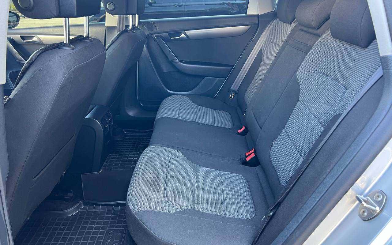 Volkswagen Passat 2012