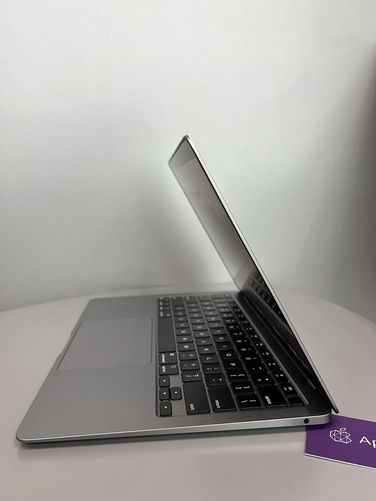 MacBook Air 13” M1 2020 16/256SSD Space Gray (34цикли)