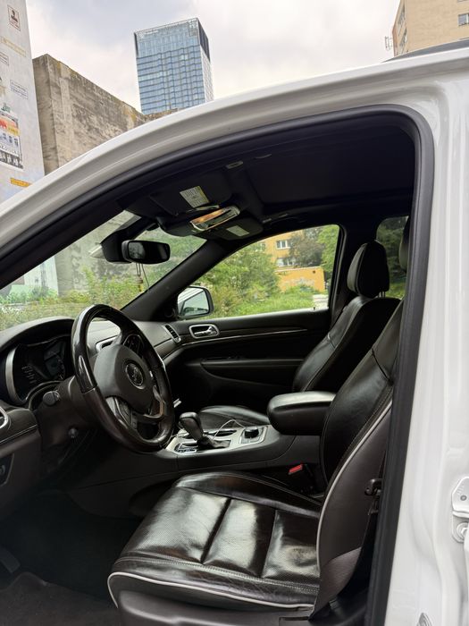 Jeep Grand Cherochee Overland