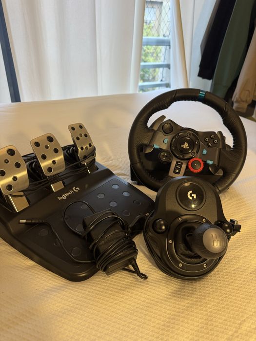 Logitech G29 + Shifter