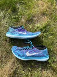 Бігові кросівки nike free rn motion flyknit 40.5р