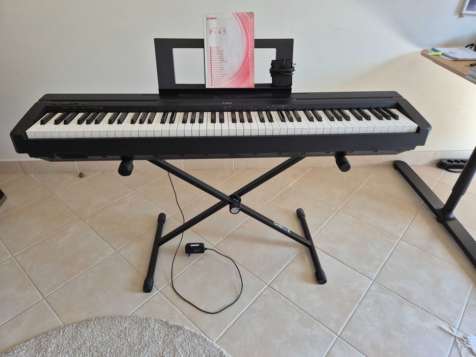 Teclado Yamaha P 45