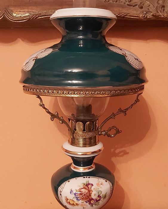 Piękna angielska lampka nocna porcelanowa XXw.
