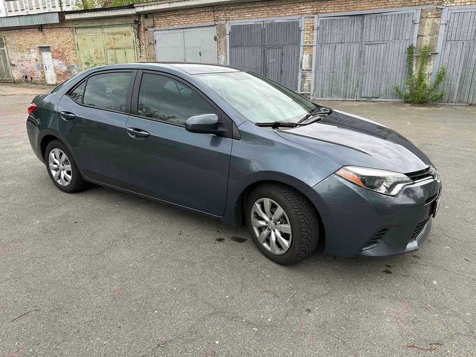 Toyota Corolla 2015