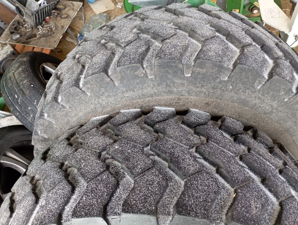 Opony 395/85 R20