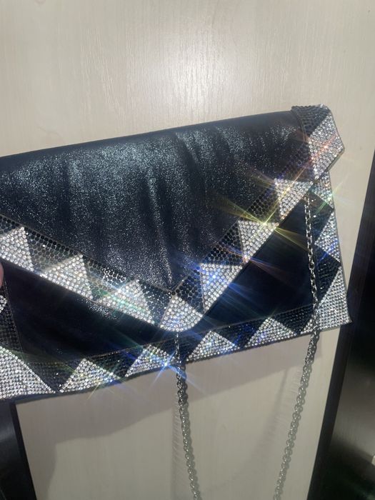 Клатч в стразах