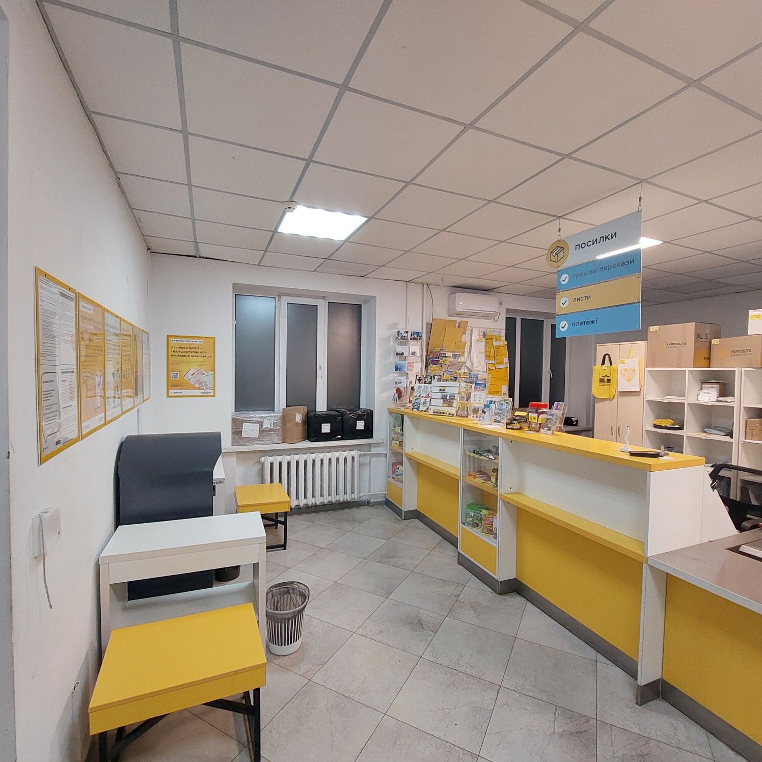 Продам коммерческое  помещения 75 м² Овручска 17. Фасад. ПРОМЕНАД!!