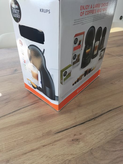 Máquina café Nescafé Doce Gusto