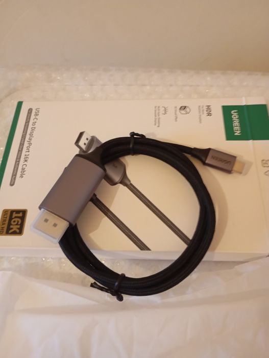 Kabel Ugreen USB-C do DisplayPort 16K, 4K/240Hz, DP 2.1 HDR