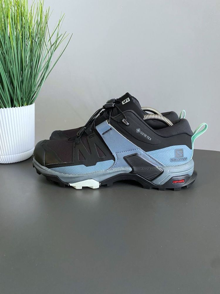 Salomon X Ultra 4 GORE TEX жіночі трекінгові кросівки 39,5 розмір