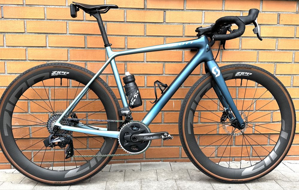 Grupa napędowa i osprzęt Sram Force 2x12