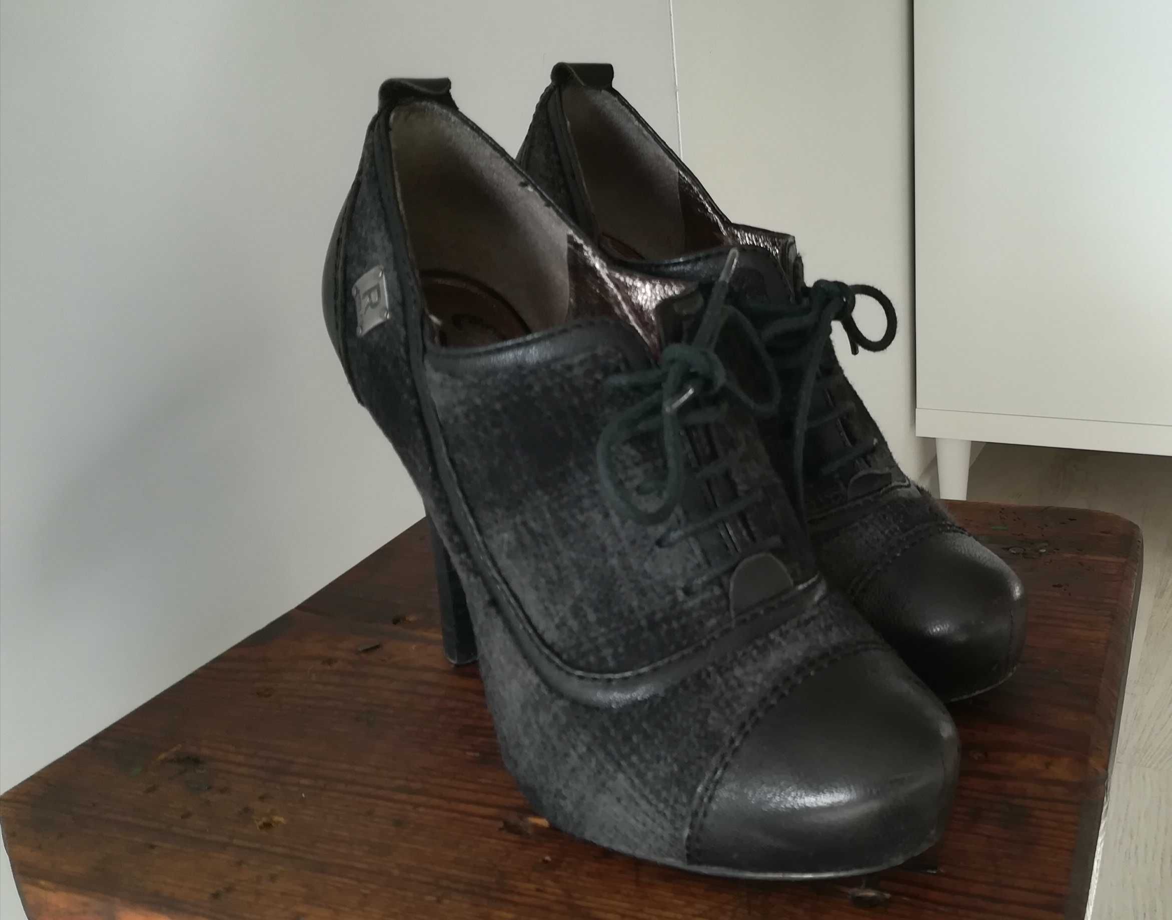 Sapatos altos Replay