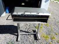 Grill nierdzewny
