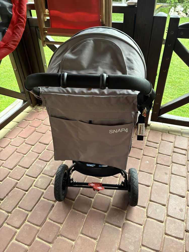 Wózek Valco Baby Snap 4 pompowane koła