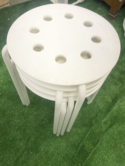 4 stołki biale taborety ikea