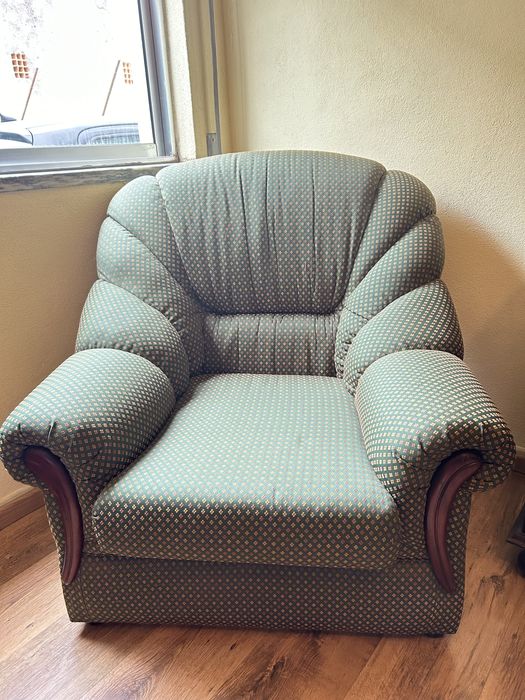 Sofa individual em bom estado