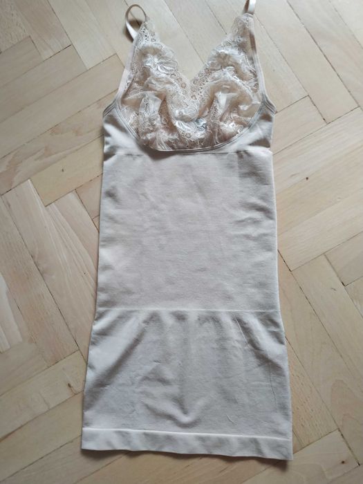 Bielizna modelująca  Nowa z metką r. 36